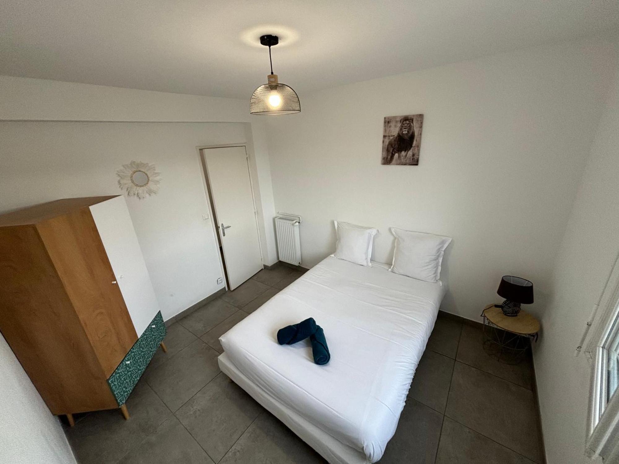Apartamento Le Spacieux - Circuit - Parking - 8 Personnes - Reve Au Mans Le Mans Exterior foto
